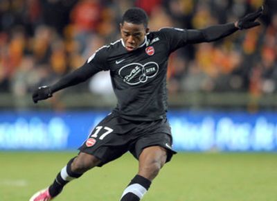 Παίκτης του ΟΣΦΠ ο Σάντσες λένε οι Γάλλοι