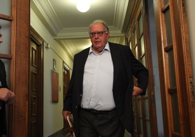 Επικριτικός απέναντι στα «like και unlike των Αγανακτισμένων» ο Θ.Πάγκαλος