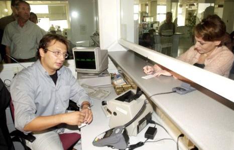 Έρχεται «ψαλίδι» 10% στο εφάπαξ του Δηµοσίου