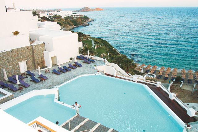 Πρόγραμμα εποχικών προσλήψεων 70.000 ανέργων σε τουριστικές επιχειρήσεις