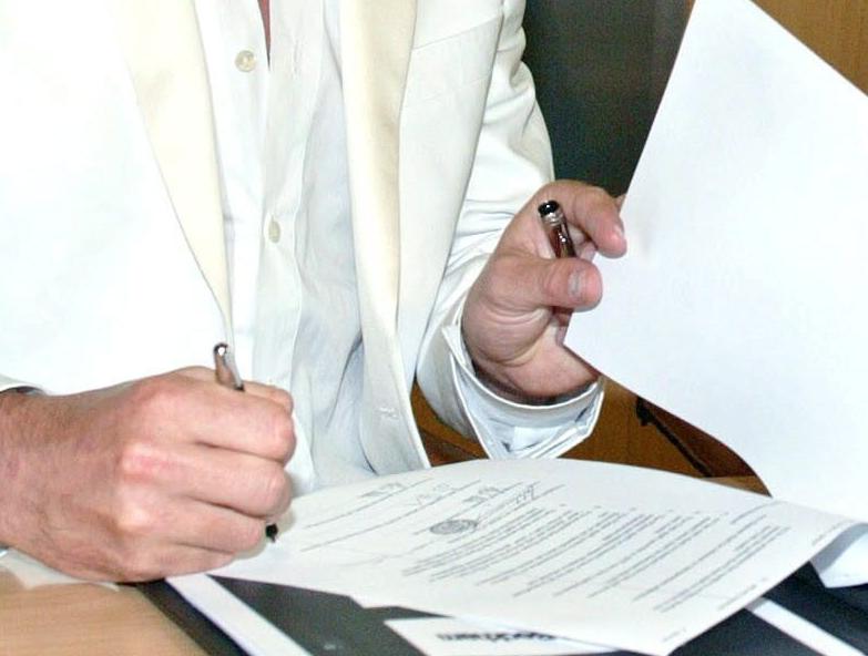 Αθέμιτος ο περιορισμός υπηκοότητας για τους συμβολαιογράφους, κρίνει το Ευρωδικαστήριο