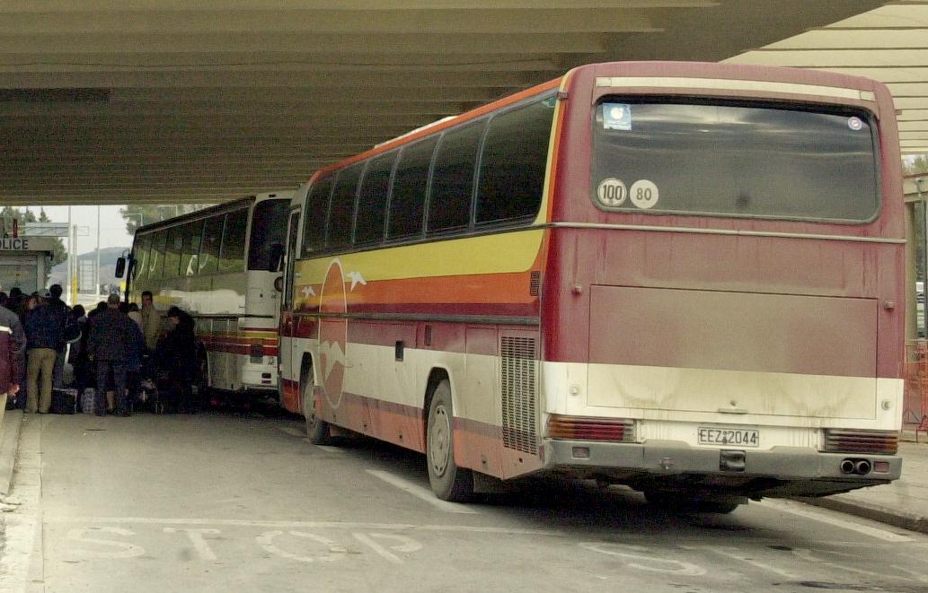 Προσωρινή λύση στο θέμα της μεταφοράς των μαθητών στη Μακεδονία