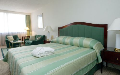 Χαμηλότερα η πληρότητα των ξενοδοχείων το Μάρτιο