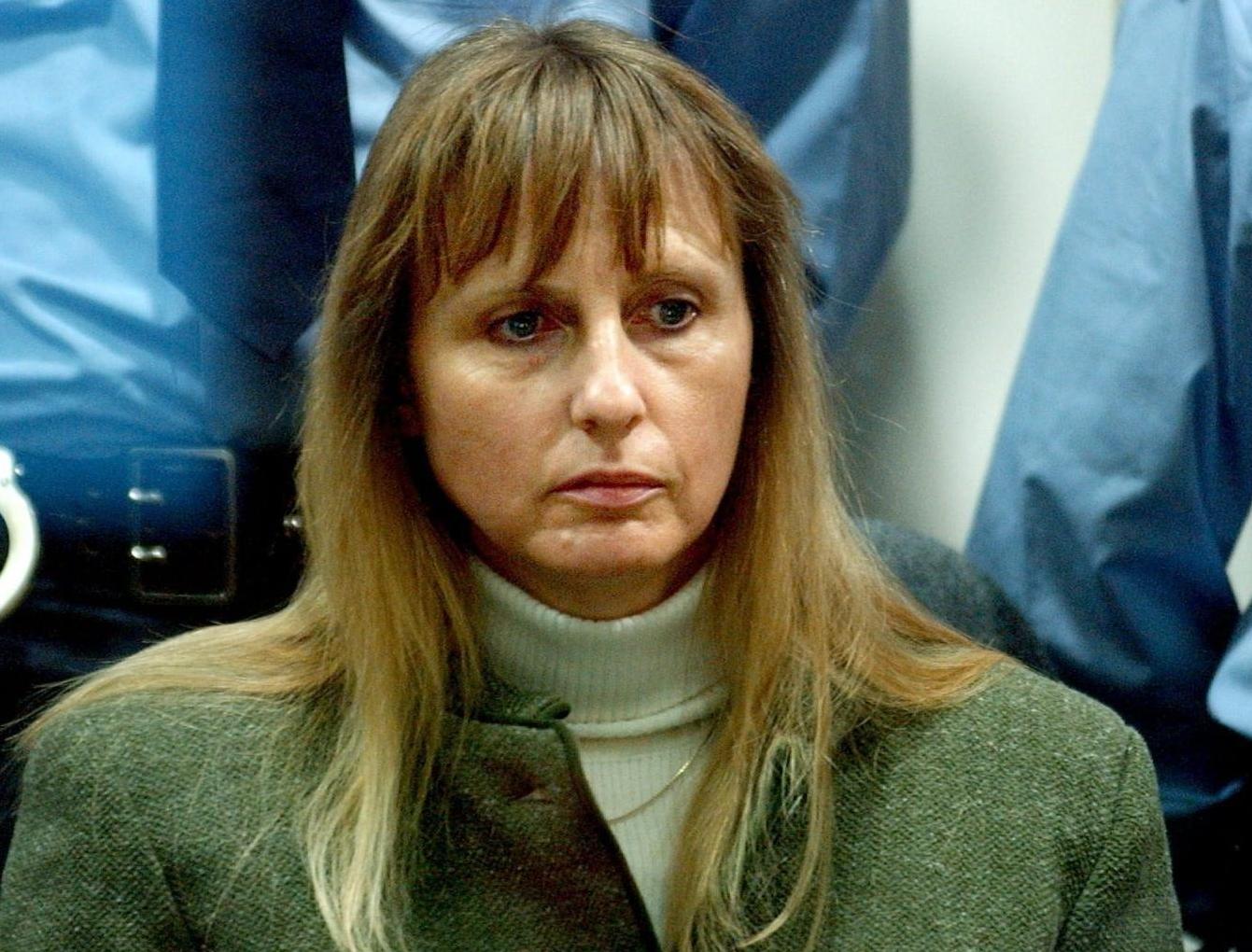 Σε μοναστήρι θα μεταφερθεί η σύζυγος και συνεργός του Βέλγου παιδεραστή Μ.Ντιτρού