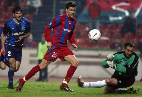 Ο Πανιώνιος πάει για Μάντζιο και διαψεύδει για Κοντοέ