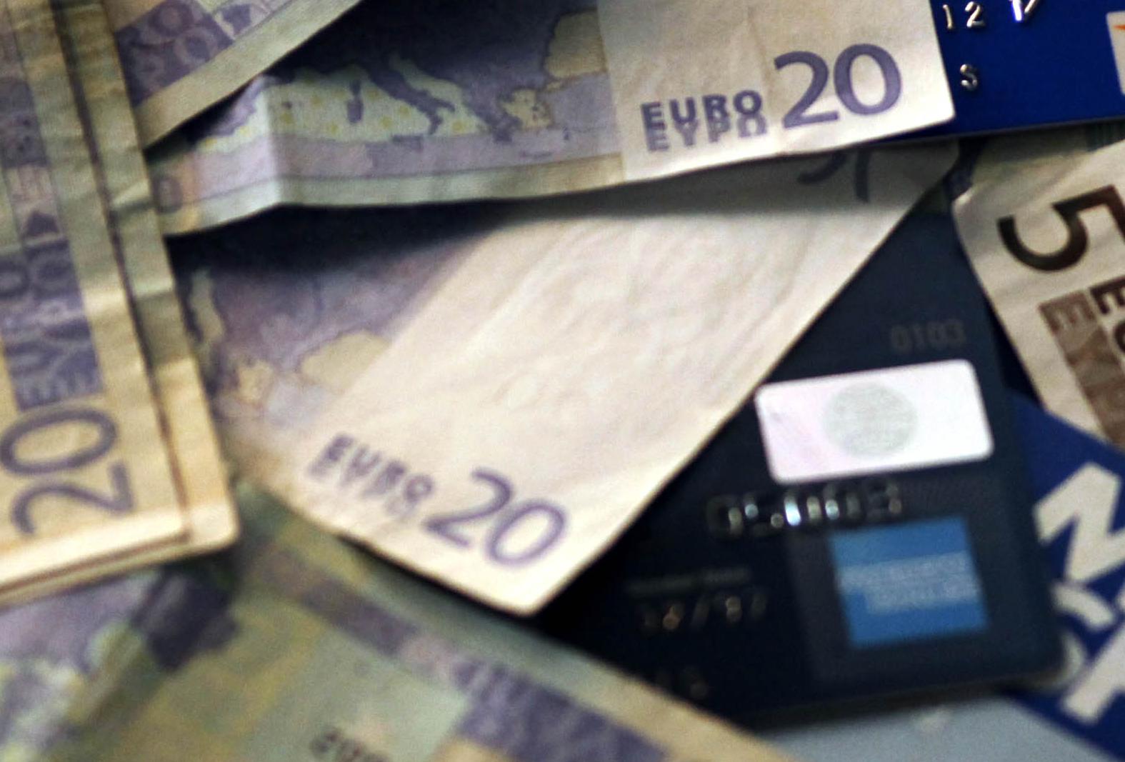 Από τον Ιούνιο η «φοροκάρτα» για τις αποδείξεις