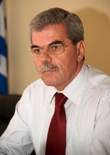 Με κυρώσεις προειδοποιεί το ΥΠΕΣ όσους ΟΤΑ δεν εισπράτουν επιβληθέντα πρόστιμα