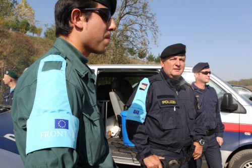 Πυρά δέχθηκε κλιμάκιο της Frontex στον Έβρο