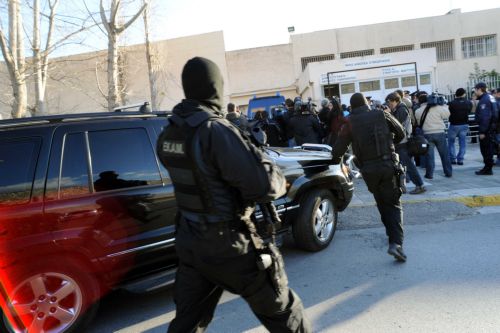 Ομόφωνα αθώος ο Σίμος Σεϊσίδης για την υπόθεση των «ληστών με τα μαύρα»