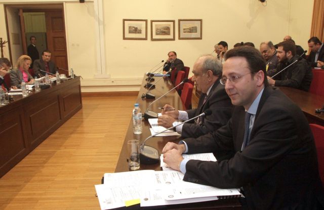 «Όχι στη ζούγκλα, ναι στους κανόνες» από τον Πιλάβιο