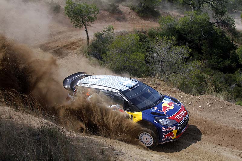 WRC – Ράλι Ακρόπολις 2011, ΕΔ5: Ο Sebastien Ogier έσπασε το σερί