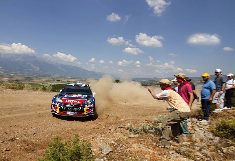 WRC – Ράλι Ακρόπολις 2011, ΕΔ7: O Sebastien Ogier επιτίθεται
