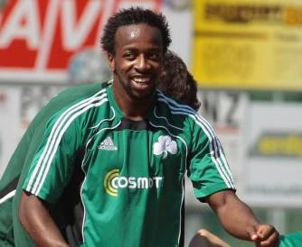 Όλο και πιο κοντά στην Εβιάν ο Γκοβού