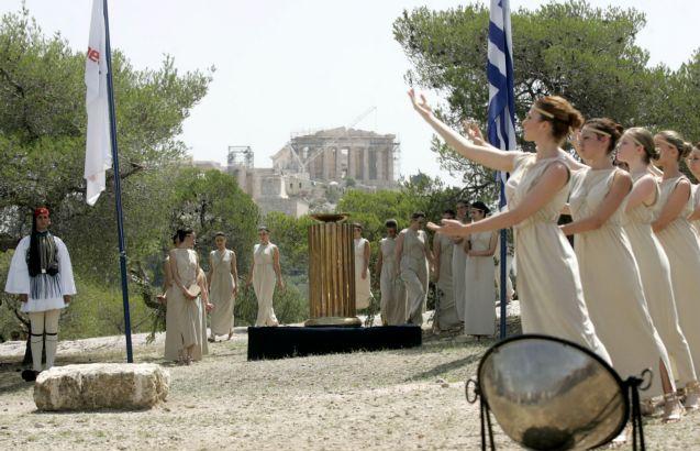 Άρχισε από την Πνύκα το ταξίδι της Φλόγας των Special Olympics Αθήνα 2011