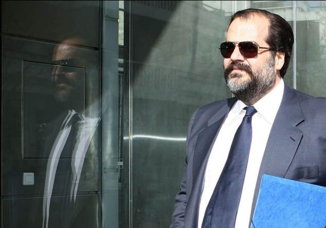 Ο Πατέρας έδωσε… ψήφο εμπιστοσύνης στον Μαρινάκη