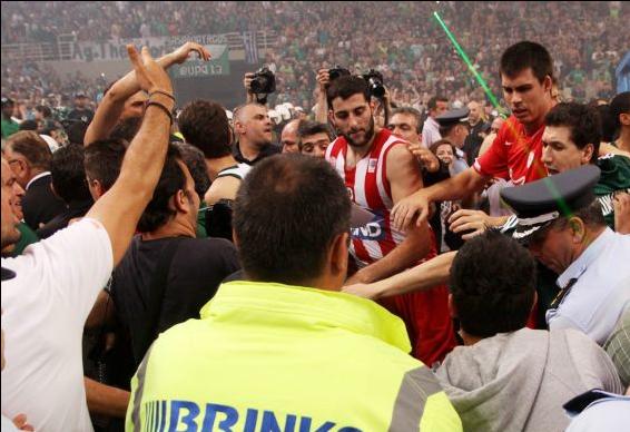 Τέσσερις αγωνιστικές τιμωρία στον ΠΑΟ, δύο στον ΠΑΟΚ