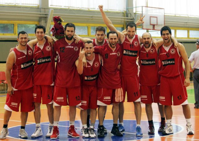 Εμεινε το Παγκράτι, υποβιβάστηκε ο Κόροιβος