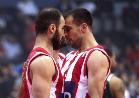 Ο Ολυμπιακός έβαλε… φρένο στον ΠΑΟ, έκανε το «break» ο Άρης