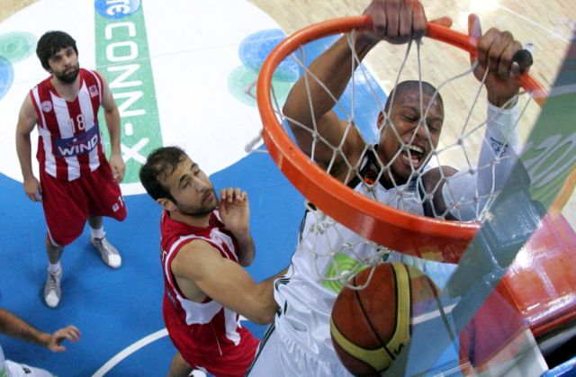 «Ισόβιος» πρωταθλητής ο Παναθηναϊκός, 101-94 τον Ολυμπιακό στην παράταση