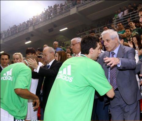 Ψήφος εμπιστοσύνης Διαμαντίδη σε Γιαννακόπουλους