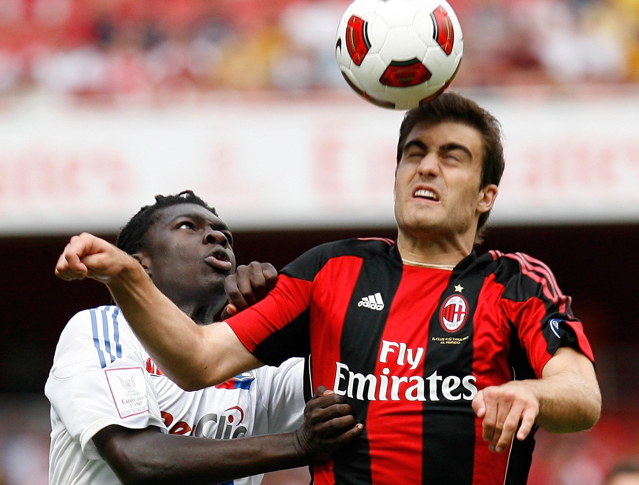 Ο Παπασταθόπουλος επέστρεψε με… ερωτηματικά στη Τζένοα