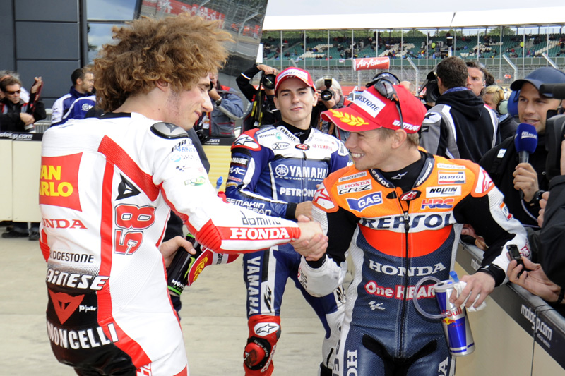 MotoGP Βρετανίας 2011: Δύσκολη pole για τον Casey Stoner