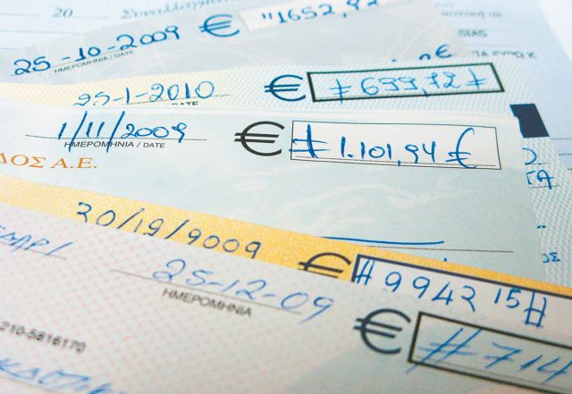 Σε 920 εκατ. ευρώ ανήλθαν τα «φέσια» στο πεντάμηνο Ιανουαρίου – Μαΐου 2011