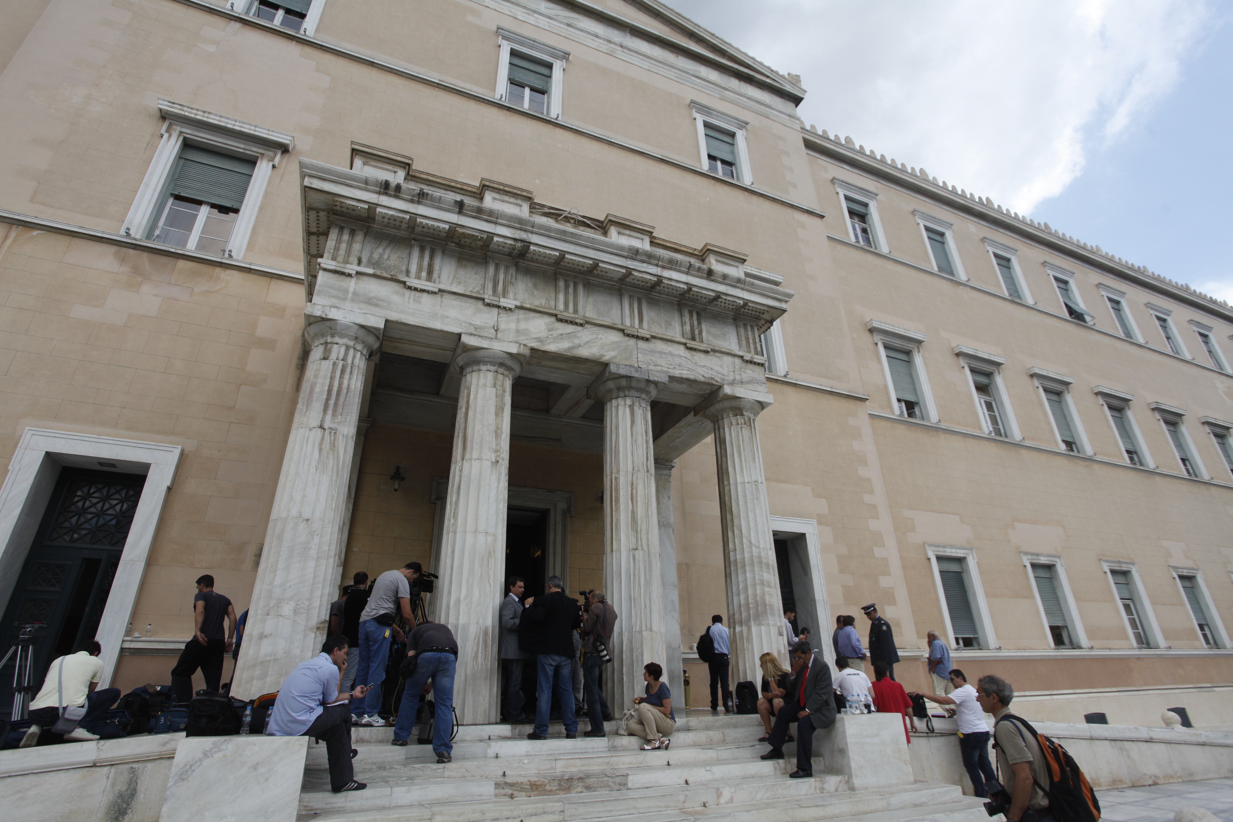 Κίνημα αμφισβήτησης του Γ.Παπανδρέου στο ΠΑΣΟΚ, συνεδριάζει εκτάκτως η ΚΟ