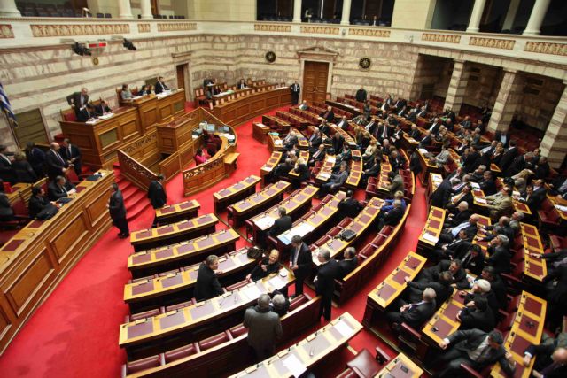 Υπερψηφίστηκε το νομοσχέδιο για την αδειοδότηση τεχνικών επαγγελμάτων