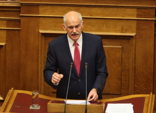 Το τελευταίο πράγμα που χρειάζεται η χώρα είναι εκλογές, απαντά ο Γ.Παπανδρέου