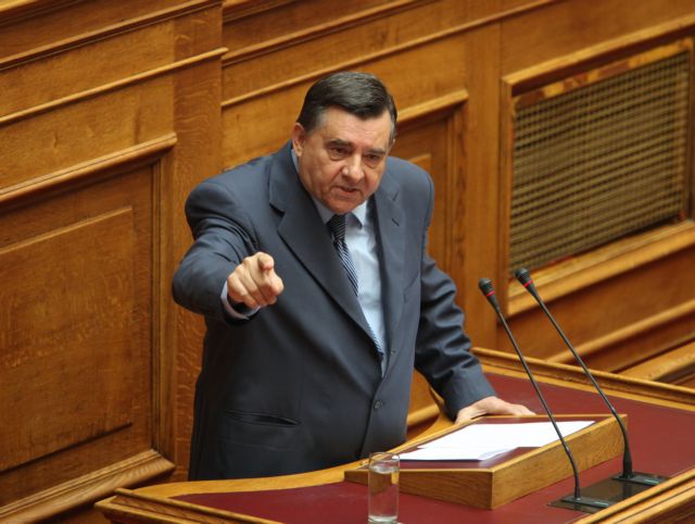 Πρωθυπουργό κοινής αποδοχής τον Κωστή Στεφανόπουλο προτείνει ο Γ.Καρατζαφέρης