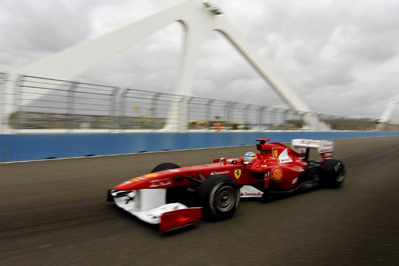 F1 – GP Ευρώπης 2011, ΕΔ2: Ο Fernando Alonso στην κορυφή