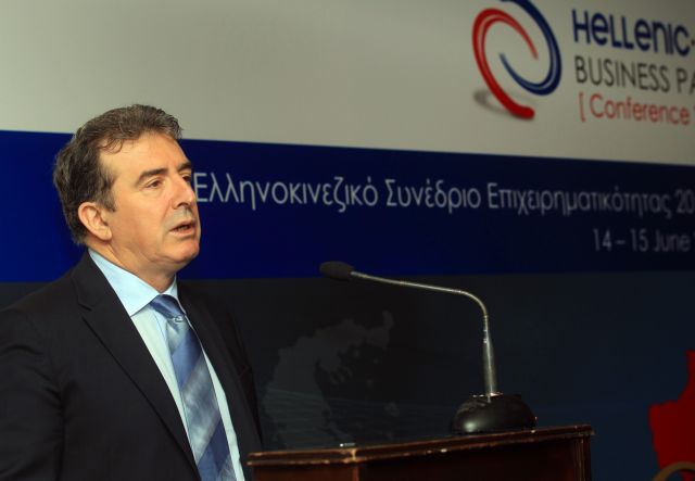 Νέο ριζοσπαστικό θεσμικό πλαίσιο για την ανάπτυξη, προαναγγέλλει ο Μ. Χρυσοχοϊδης