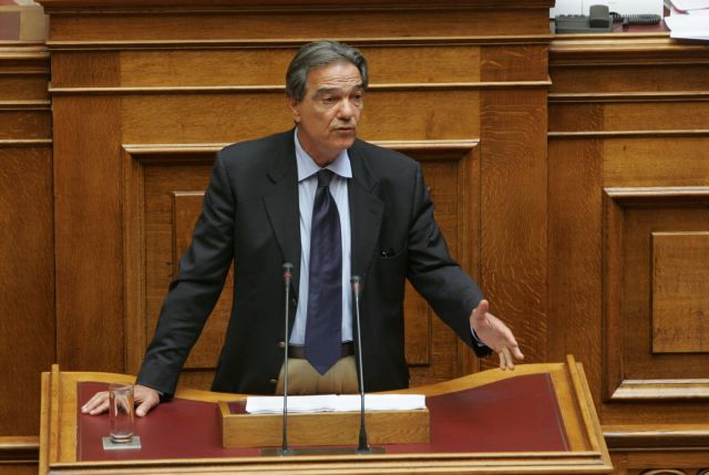 Σφοδρή αντιπαράθεση Σηφουνάκη – ΣΥΡΙΖΑ στη Βουλή