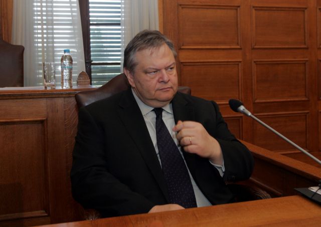 Συνομιλία Βενιζέλου με την την Ελβετή ομόλογό του για τις καταθέσεις Ελλήνων