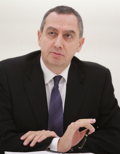 Δεν συναινούμε στην πολιτική που βαθαίνει την ύφεση, επαναλαμβάνει η ΝΔ