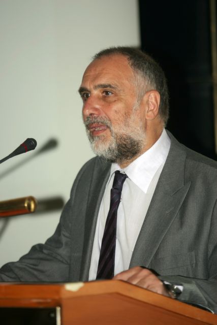 Με μήνυση απειλούν οι καθηγητές ΑΕΙ και ΤΕΙ τον υφυπουργό Παιδείας Γ.Πανάρετο