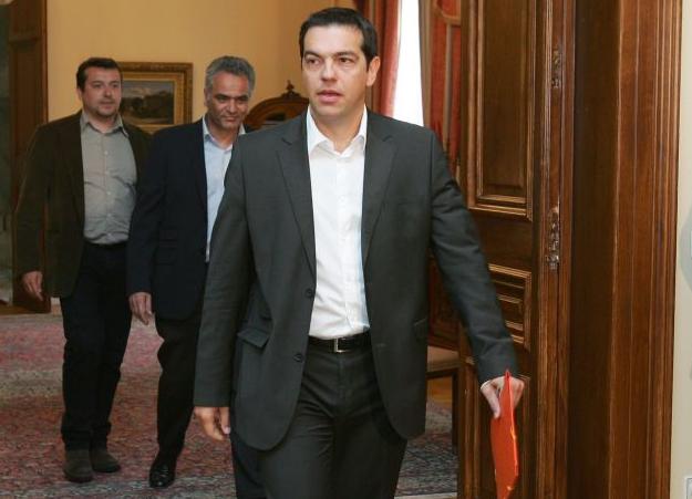 Το αίτημα για πρόωρες εκλογές επαναλαμβάνει ο Αλ.Τσίπρας, με αφορμή τους «Αγανακτισμένους»