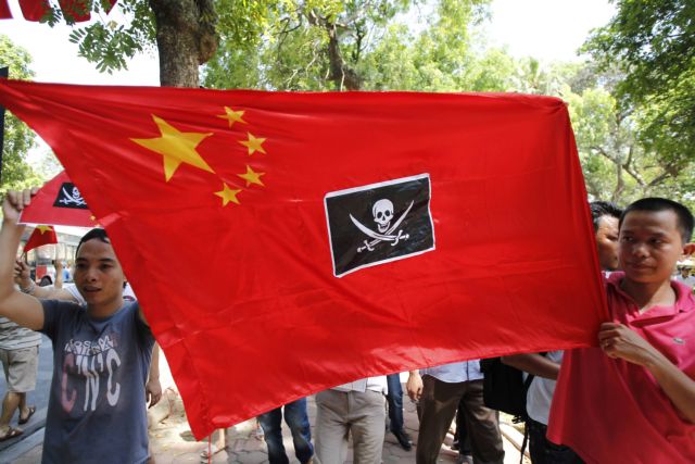 Στο «κόκκινο» η αντιπαράθεση Κίνας-Βιετνάμ για διαφιλονικούμενη περιοχή