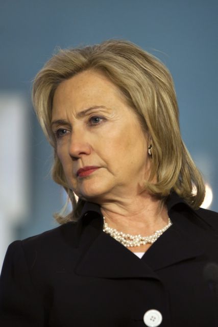 Ο Άσαντ έχει σχεδόν χάσει τη νομιμοποίησή του, λέει η Χίλαρι Κλίντον