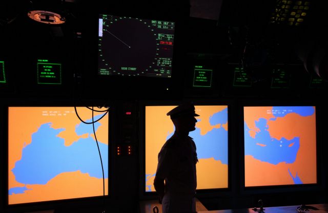 Βορειοκορεάτικο πλοίο που κατευθυνόταν στη Μιανμάρ αναχαίτισε το αμερικανικό Ναυτικό