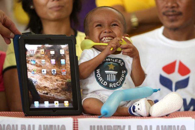 Φιλιππινέζος με ύψος κάτω από 60 εκατοστά, ο πιο κοντός άνθρωπος του κόσμου