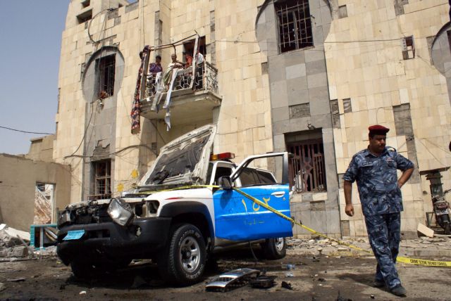 Οκτώ νεκροί μετά από επίθεση ενόπλων σε κυβερνητικό κτίριο στο Ιράκ