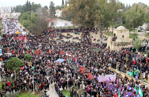 Νέα σκιά στις σχέσεις της Αγκυρας με το κατοχικό καθεστώς στην Κύπρο