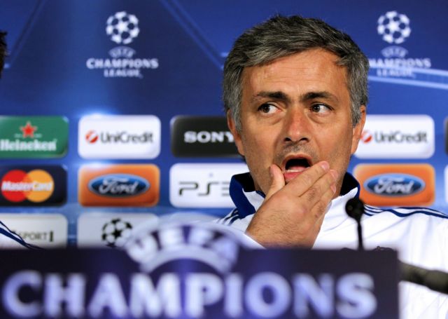 Εφεση της Ρεάλ στην UEFA για την τιμωρία του Μουρίνιο