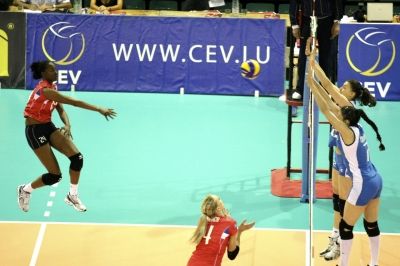 Ήττα για την εθνική βόλεϊ γυναικών στο δεύτερο ματς με τη Γαλλία