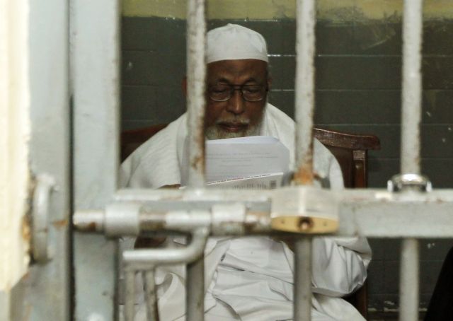 Καταδικάστηκε σε 15 χρόνια φυλάκισης ο Ινδονήσιος πνευματικός ηγέτης Αμπού Μπασίρ