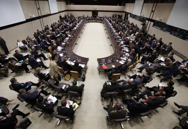 «Δεν βιαζόμαστε να εγκαταλείψουμε το Αφγανιστάν» λέει ο γγ του ΝΑΤΟ