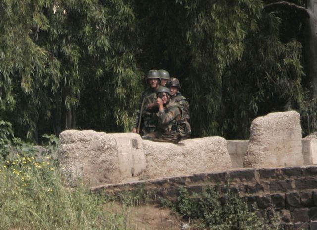 Δεκάδες Σύροι αστυνομικοί νεκροί σε ενέδρα ενόπλων στα βόρεια της χώρας