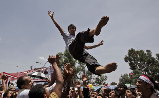 Αβεβαιότητα στην Υεμένη μετά τη «φυγή» του προέδρου στο Ριάντ για νοσηλεία